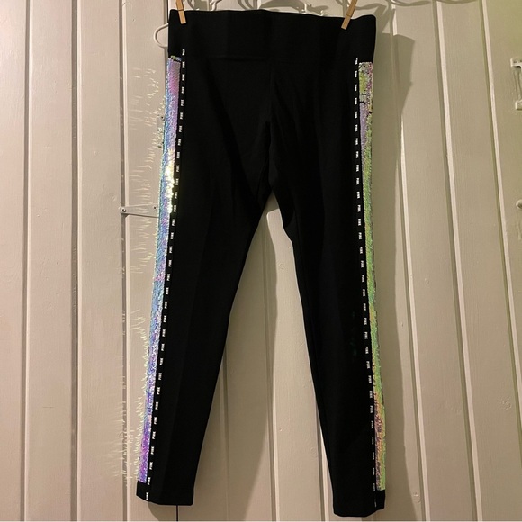 Vs. Pink bling mermaid sequin set-large like new - Picture 11 of 13